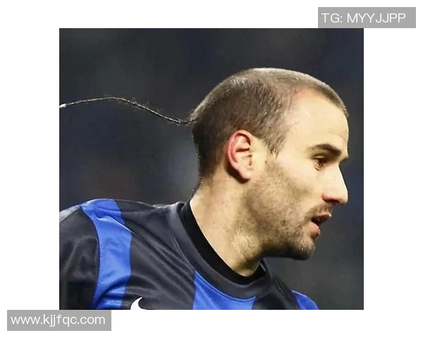 足球巨星经典发型大盘点从复古造型到潮流风格全收录 足球巨星经典发型大盘点从复古造型到潮流风格全收录