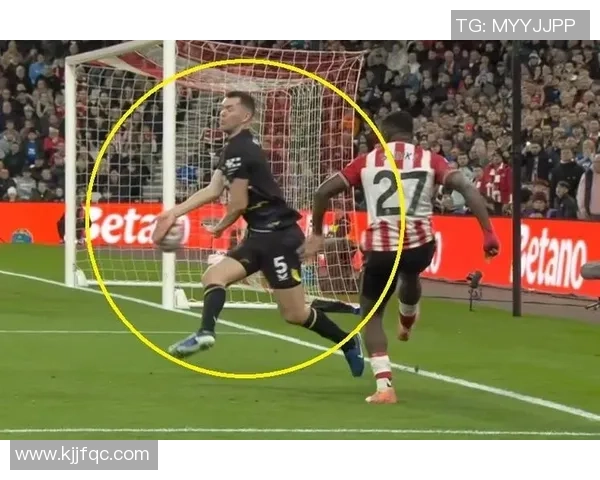 球星手球助攻进球引发争议赛场风波再掀热议 球星手球助攻进球引发争议赛场风波再掀热议