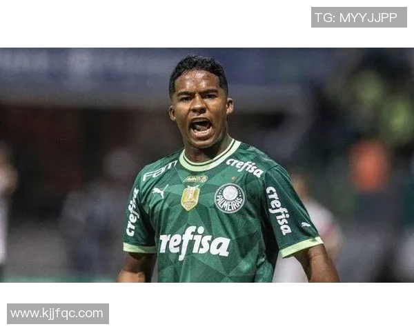 莫伦特斯是谁 足球天才的成长与传奇故事揭秘